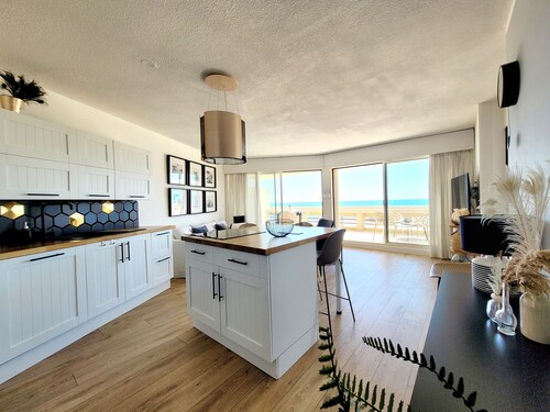 Canet-en-Roussillon - Modern & Cosy T3 - 6 ppl - A/C, Garage - Pool