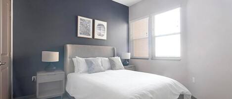 2 chambres, bureau, fer et planche Ă repasser, accĂšs Internet