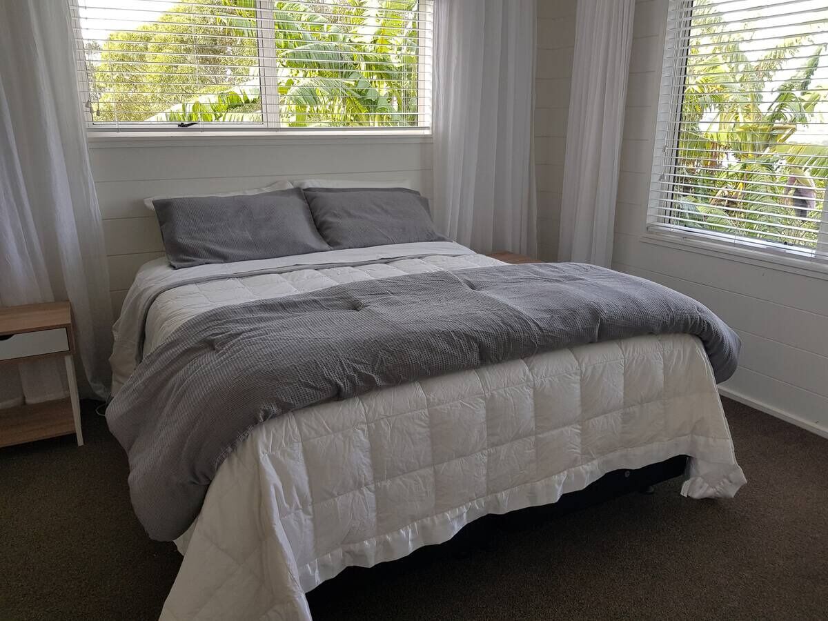 4 quartos, ferros/tábuas de passar roupa, Wi-Fi de cortesia