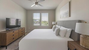 1 bedroom, desk, iron/ironing board, WiFi - Landing | Modern 1BD, Pool, Gym (Tempe)