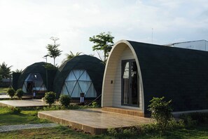 Terrace/patio - VinaEcolife Lodge (Ba Tri)