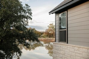 Property grounds - Modern Rustic Haven at Twin Canyons Longhorn Ranch (Granbury)