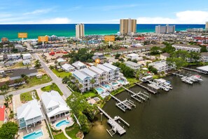Marina - Beach Bay Getaway! Bayfront 4BR 4BA House Sleeps 12 Private Pool Boat Dock (Panama City Beach)