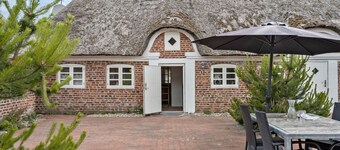 Amazing home in Blåvand with WiFi