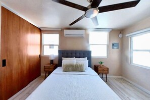 3 soverom, skrivebord, strykejern/-brett og wi-fi