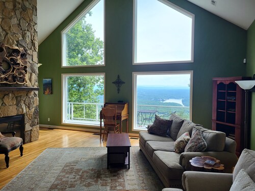 Beautiful views from every room in this spacious, secluded home with fast wifi