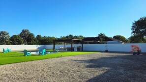 Property grounds - Sunny Oasis with Private Pool, Sunny Oasis with Private Pool (Homestead)