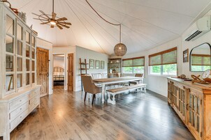 Hús (3 Bedrooms) | Að innan