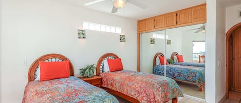 5 slaapkamers, een strijkplank/strijkijzer, gratis wifi, beddengoed