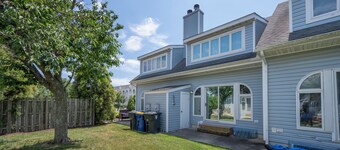 87 Henlopen Gardens (7): 3 BR, 2.5 BA Townhouse in Lewes, Sleeps 5