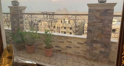 Royal Pyramids Palace Residence