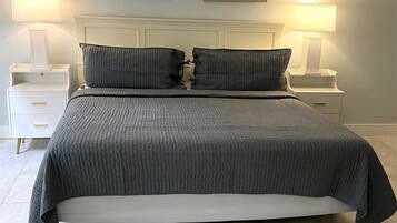 1 bedroom, iron/ironing board, internet, bed sheets