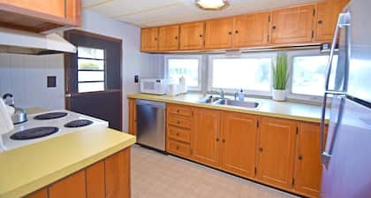Montego Bay-atlantic Boulevard 13320 3 Bedroom Home