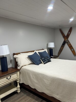 2 Schlafzimmer, Bügeleisen/Bügelbrett, kostenloses WLAN, Bettwäsche