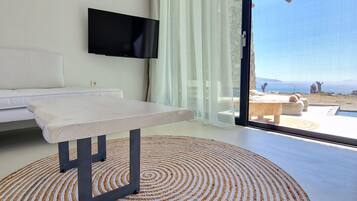 Signature Apartment | Living area