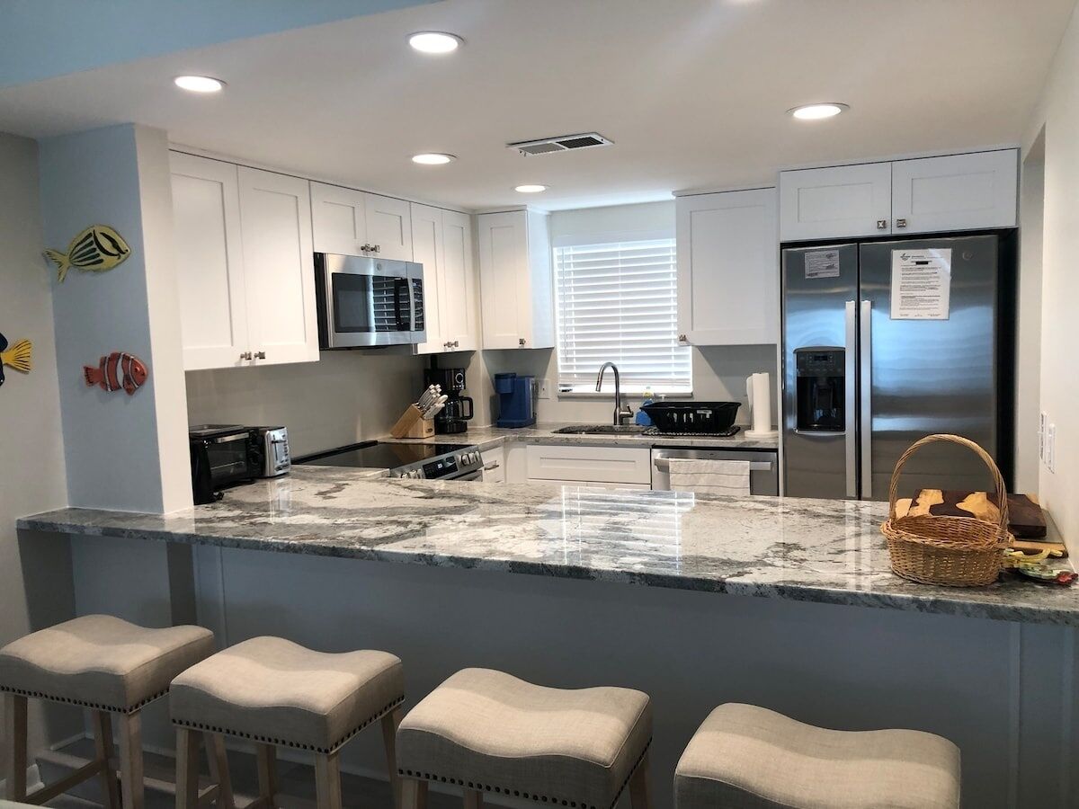 Fridge, microwave, oven, dishwasher