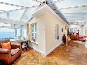 Interior - Crownhill Bay Penthouse - UK47510 (Down Thomas, near Plymouth)