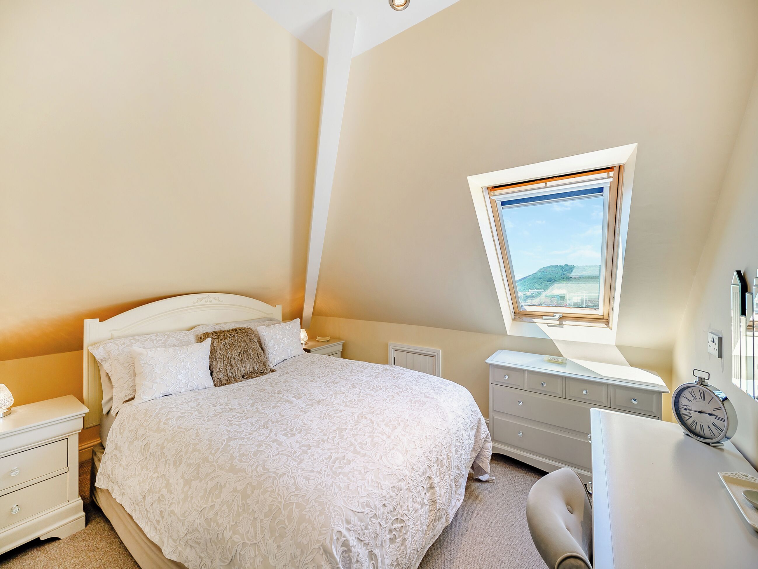2 dormitorios, wifi gratis, ropa de cama