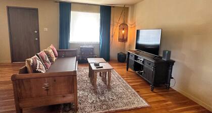 Bandit's Hideout! Cowboy Comfort in Historic Tombstone