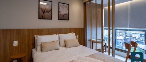 1 bedroom, iron/ironing board, Internet