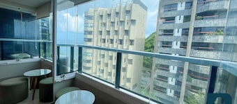 Ideal Stay in Ondina: Elegant and Well-Decorated