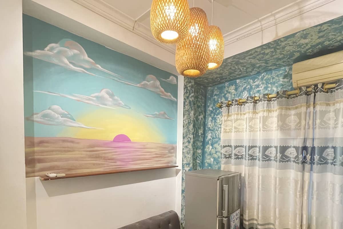 Kahden hengen design-huone (yksi tai kaksi sänkyä) | Kylpyhuone | Tohvelit