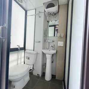 City Double Room | Bathroom