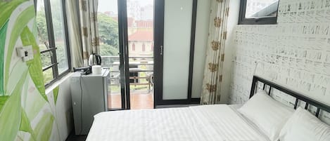 Habitación doble panorámica | Cortinas blackout, tabla de planchar con plancha y wifi gratis