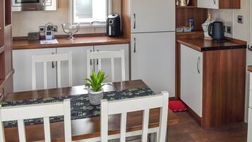 Geschirrspüler, Hochstuhl