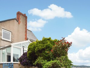 Exterior - 3 bedroom accommodation in Old Colwyn, near Colwyn Bay (Old Colwyn, near Colwyn Bay)