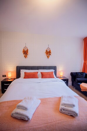 1 bedroom, iron/ironing board, WiFi, bed sheets
