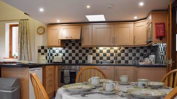 Dishwasher, highchair