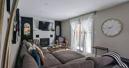 Mississauga Manor - Meadowvale