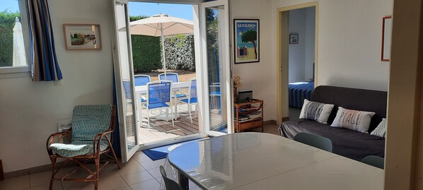 TV - Oléron 400 m Plage Avec Piscine Commune (Le Château-d'Oléron)