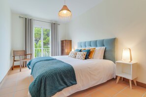 4 間睡房、熨斗/熨衫板、可攜式嬰兒床、免費 Wi-Fi