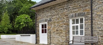 1 bedroom accommodation in Neuaddlwyd, near Aberaeron