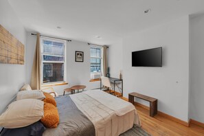 2 bedrooms, desk, iron/ironing board, travel crib