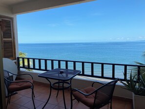 Outdoor dining - Estudio Frente al Mar en el Centro de Puerto Vallarta (Puerto Vallarta)