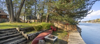 River Access Cottage Mins to Beach