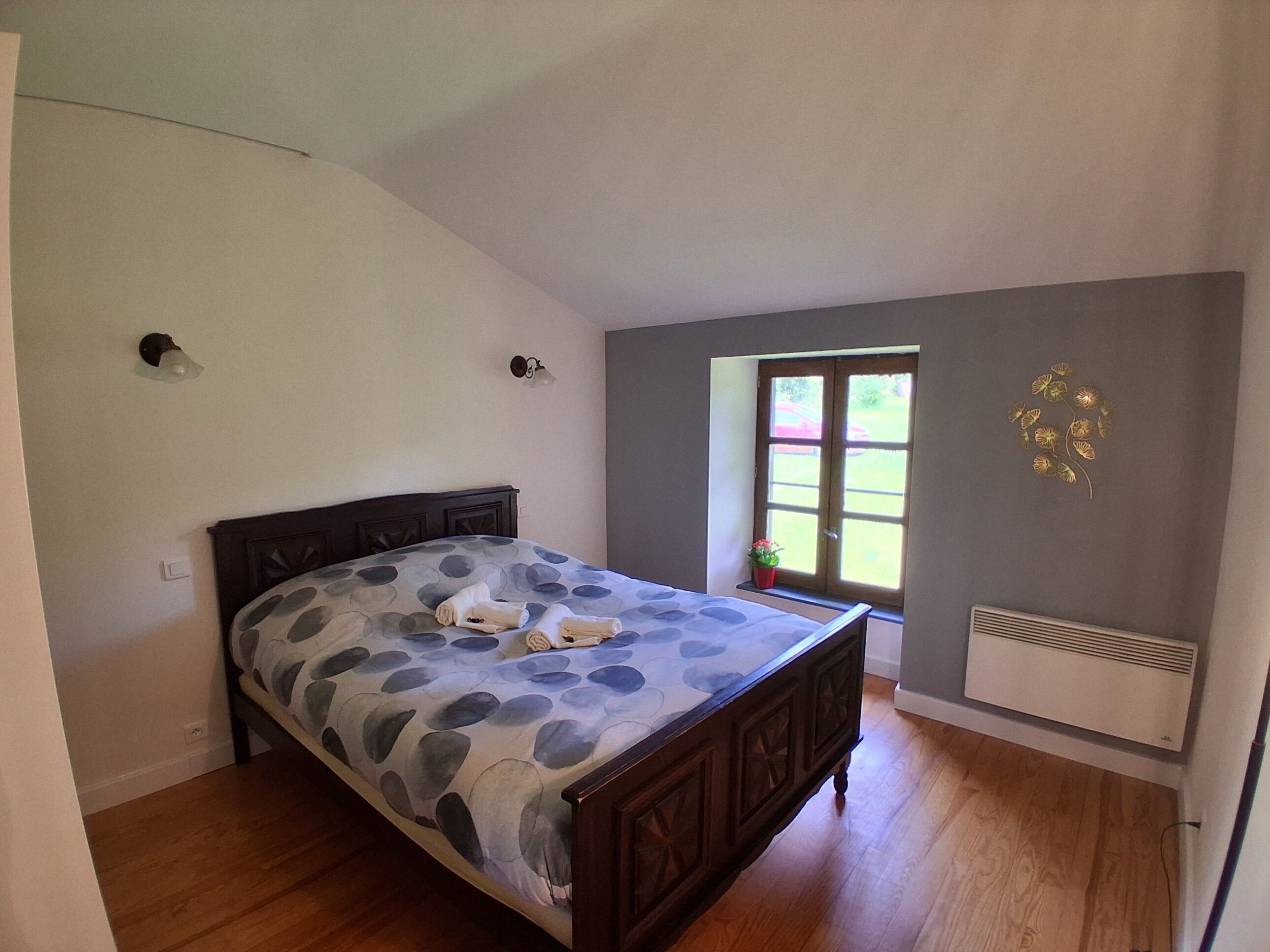 3 chambres, fer et planche à repasser, lit parapluie, Wi-Fi gratuit