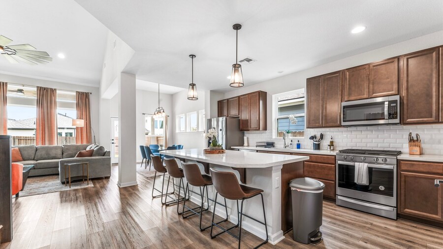 Close to Cota Downtown Cozy Luxe 4BR