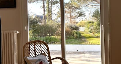 Maison individuelle 3 * avec grand jardin proche des plages et du Bourg
WIFI.