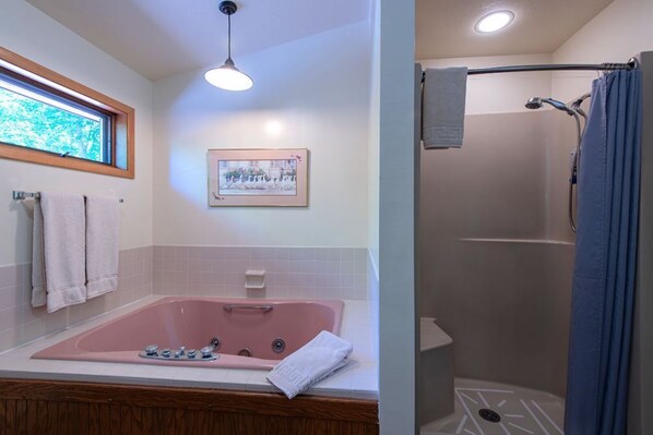 Bathroom - The Rushes: Elegant 2BR Condo with Lake View, Indoor Pool, & Hot Tub (Baileys Harbor)