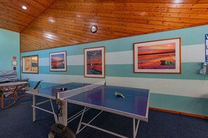 Spielezimmer