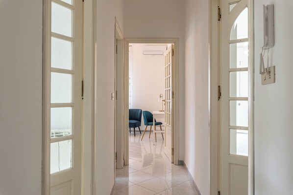 Hallway - Casa Lincoln by Wonderful Italy (Palermo)