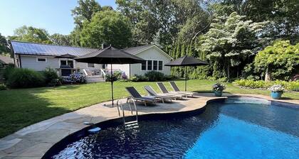 Private home on a private road. Swimming pool, hot tub and complete gym.