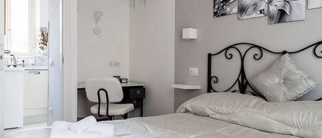 1 chambre, coffres-forts dans les chambres, bureau