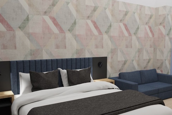 Design Double Room, 1 King Bed, Non Smoking, Private Bathroom | In-room safe, individually decorated, individually furnished, desk