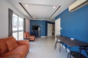 Classic Apartment | Living area