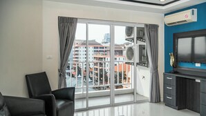Standard Apartment, 1 Bedroom - New Nordic Club 2 by Apartwell (Pattaya)